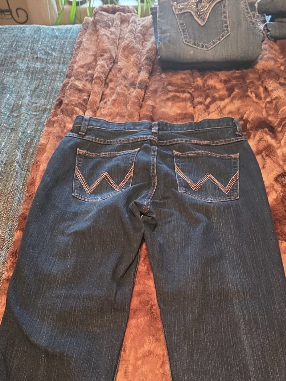 Wrangler Women's Dark Blue Denim Jeans
